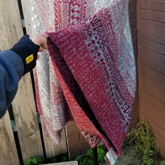 Free People Wool Poncho - Picture 4 of 9